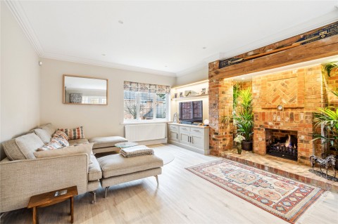 Click the photo for more details of Felden, Hertfordshire