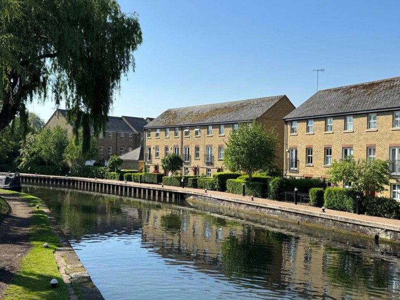 Click the photo for more details of Berkhamsted, Hertfordshire