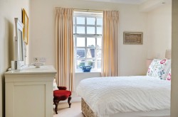Images for Castle Village, Berkhamsted, Hertfordshire