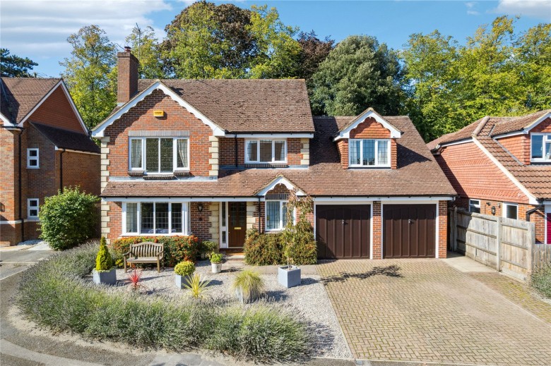 Click the photo for more details of Tring, Hertfordshire
