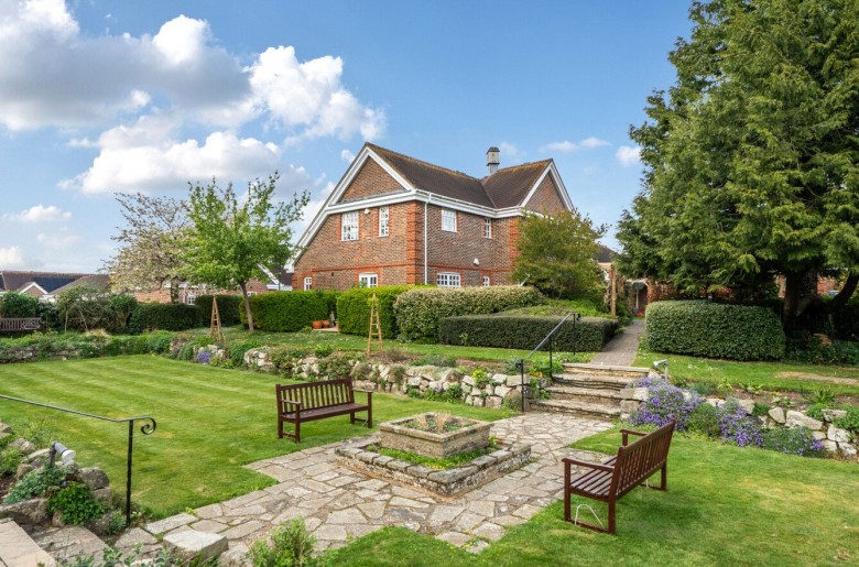 Click the photo for more details of Castle Village, Berkhamsted, Hertfordshire