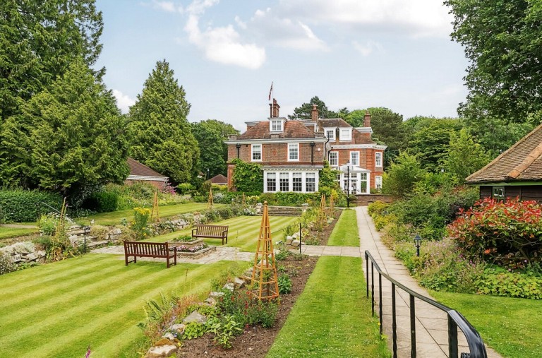 Images for Castle Village, Berkhamsted, Hertfordshire