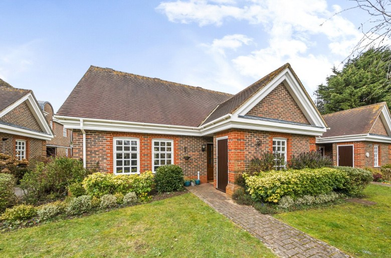 Click the photo for more details of Castle Village, Berkhamsted, Hertfordshire
