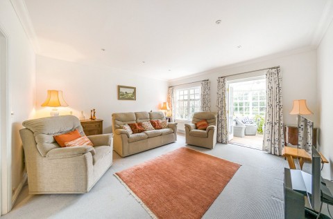 Click the photo for more details of Castle Village, Berkhamsted, Hertfordshire