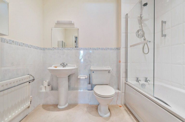Images for Castle Village, Berkhamsted, Hertfordshire
