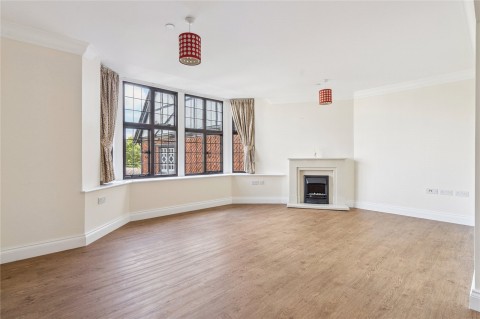 Click the photo for more details of Tring, Hertfordshire