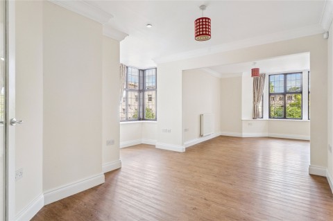 Click the photo for more details of Tring, Hertfordshire