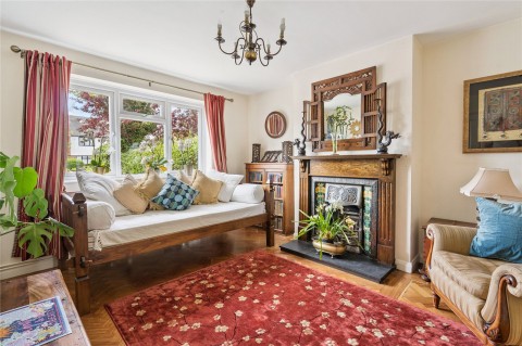 Click the photo for more details of Chesham, Buckinghamshire