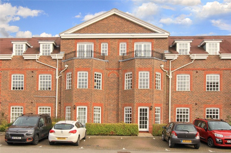 Click the photo for more details of Castle Village, Berkhamsted, Hertfordshire