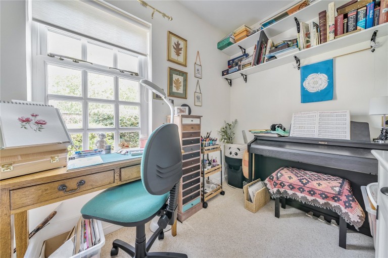 Images for Castle Village, Berkhamsted, Hertfordshire