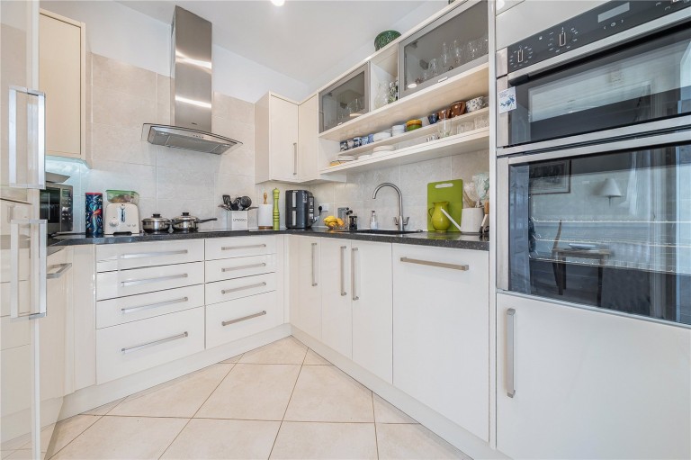 Images for Castle Village, Berkhamsted, Hertfordshire