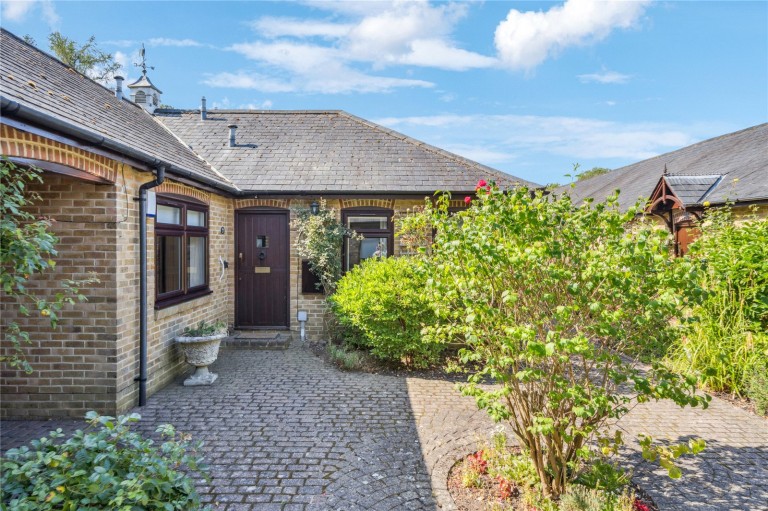 Images for Bovingdon, Hertfordshire