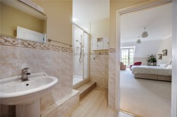 Images for Castle Village, Berkhamsted, Hertfordshire