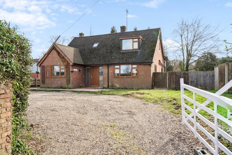 Click the photo for more details of Chesham, Buckinghamshire