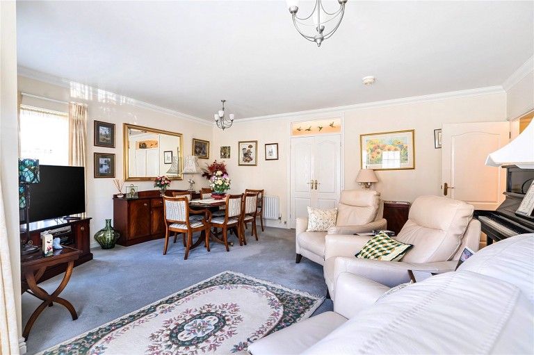 Images for Castle Village, Berkhamsted, Hertfordshire