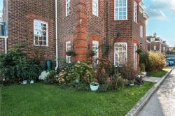 Images for Castle Village, Berkhamsted, Hertfordshire