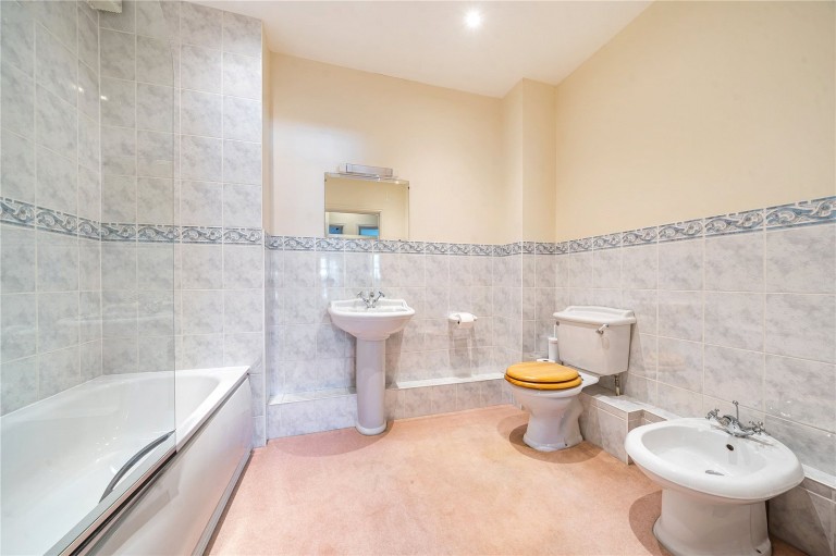Images for Castle Village, Berkhamsted, Hertfordshire