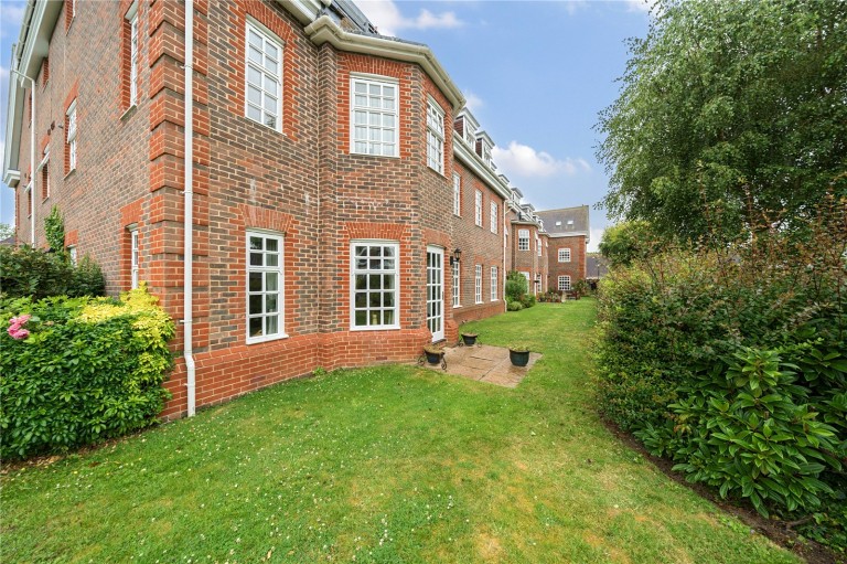 Images for Castle Village, Berkhamsted, Hertfordshire