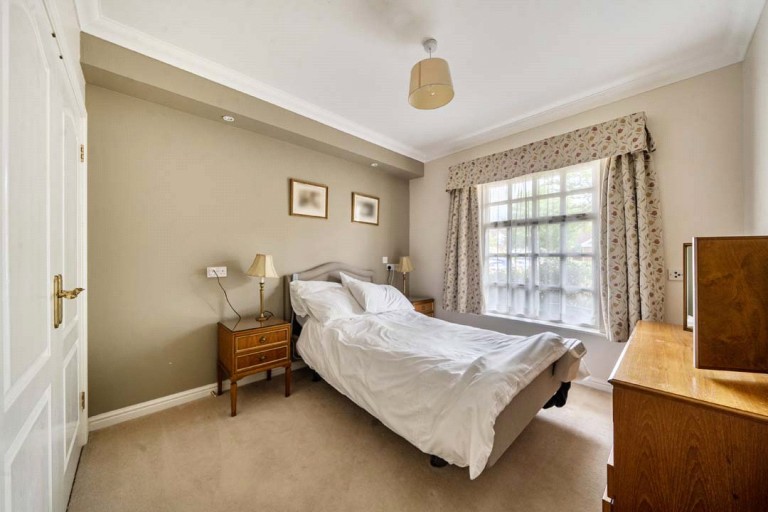 Images for Castle Village, Berkhamsted, Hertfordshire