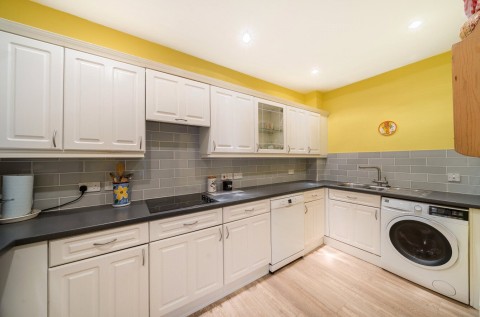 Click the photo for more details of Castle Village, Berkhamsted, Hertfordshire