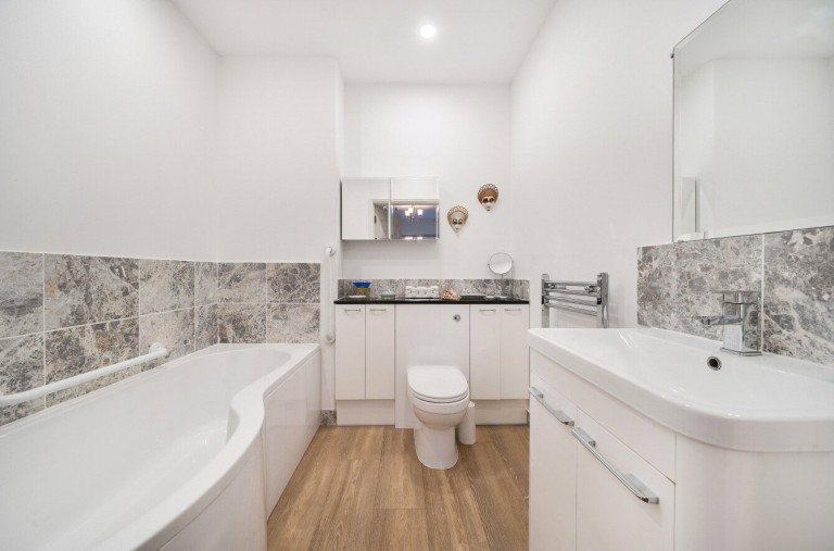 Images for Castle Village, Berkhamsted, Hertfordshire