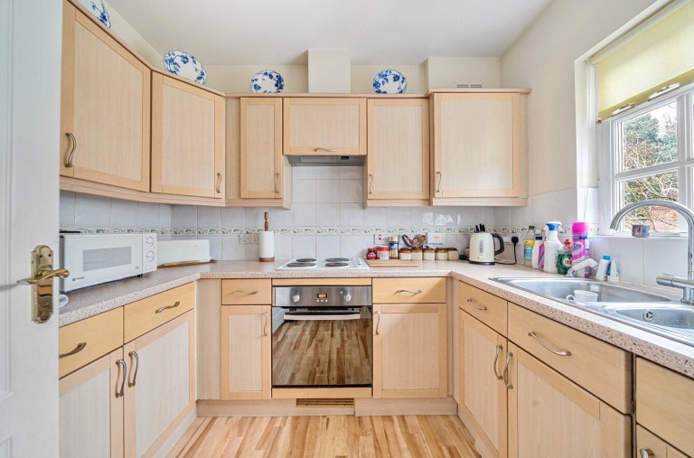 Images for Castle Village, Berkhamsted, Hertfordshire