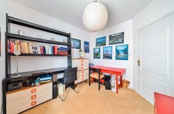 Images for Castle Village, Berkhamsted, Hertfordshire