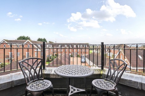 Click the photo for more details of Castle Village, Berkhamsted, Hertfordshire