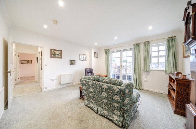 Images for Castle Village, Berkhamsted, Hertfordshire