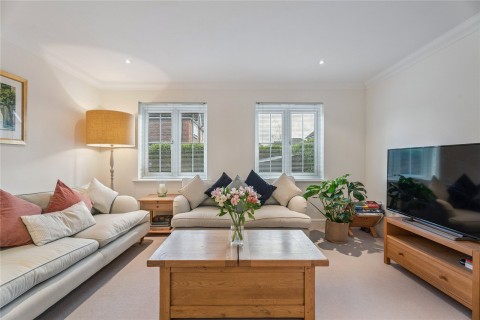 Click the photo for more details of Chesham, Buckinghamshire