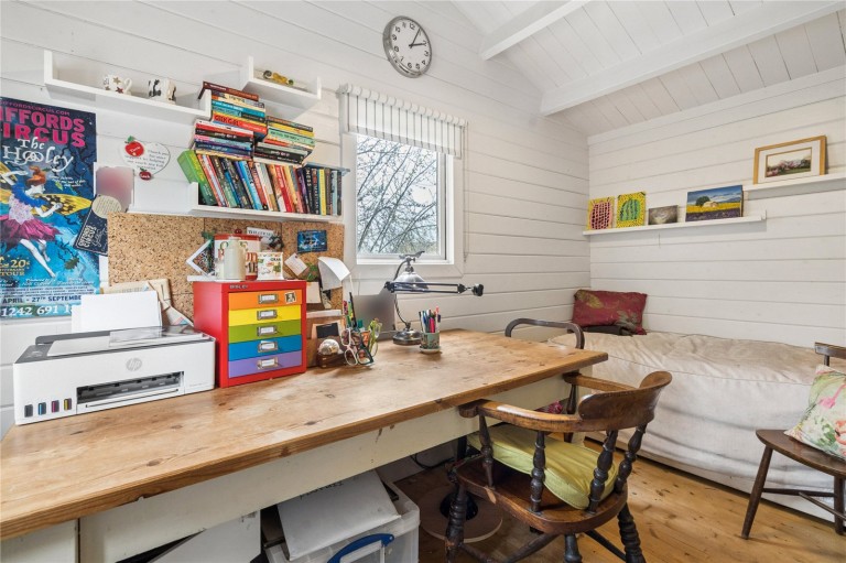 Images for Dagnall, Berkhamsted, Buckinghamshire