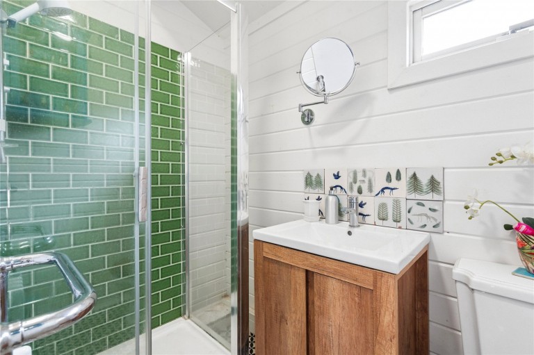 Images for Dagnall, Berkhamsted, Buckinghamshire