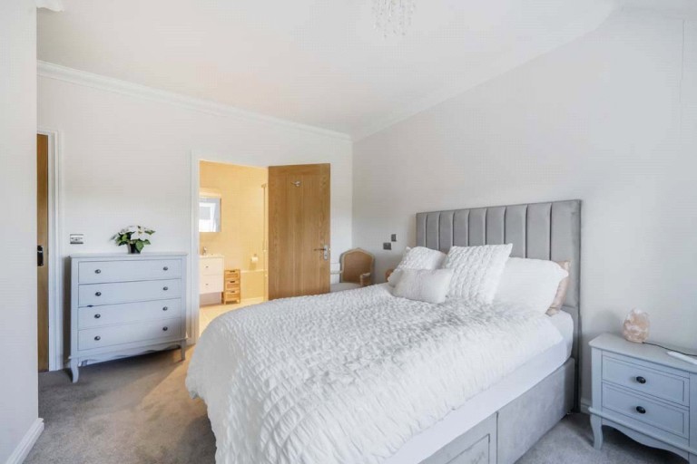 Images for Castle Village, Berkhamsted, Hertfordshire