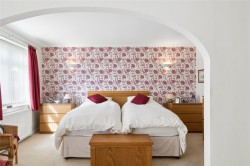 Images for Edlesborough, Buckinghamshire