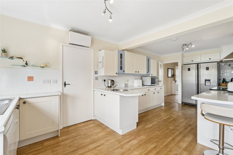 Images for Edlesborough, Buckinghamshire