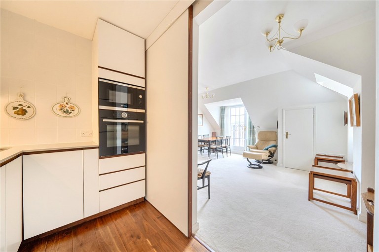 Images for Castle Village, Berkhamsted, Hertfordshire