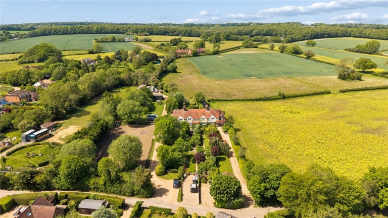 Images for Buckland Common, Tring, Buckinghamshire