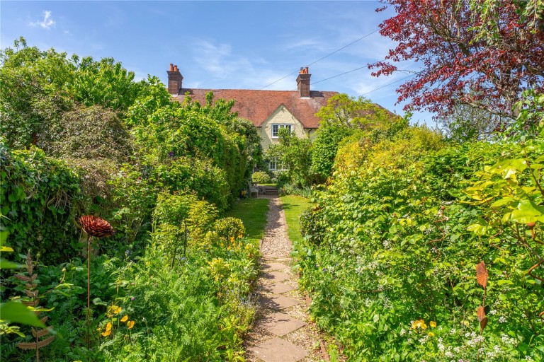 Images for Buckland Common, Tring, Buckinghamshire