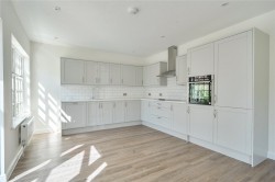 Images for Castle Village, Berkhamsted, Hertfordshire