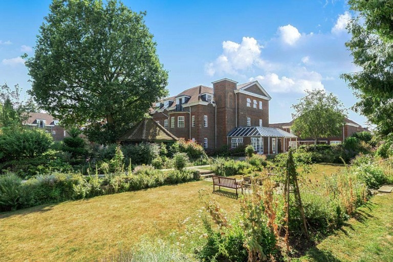 Images for Castle Village, Berkhamsted, Hertfordshire