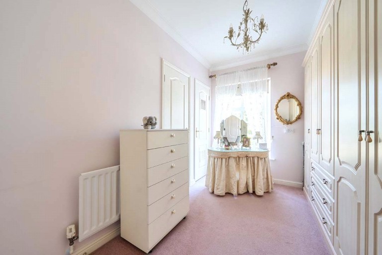 Images for Castle Village, Berkhamsted, Hertfordshire