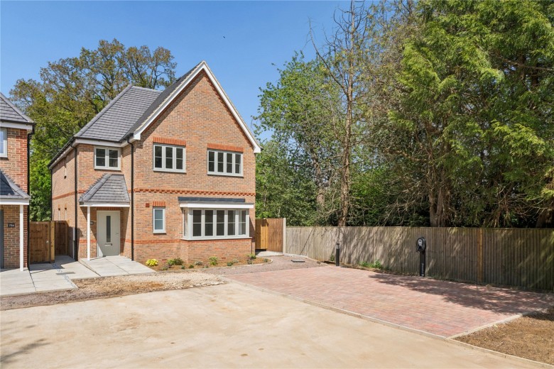 Click the photo for more details of Chesham, Buckinghamshire