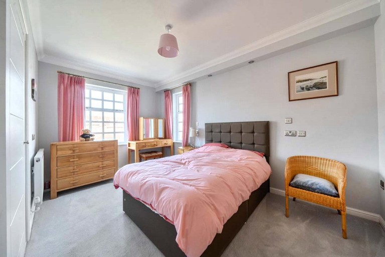 Images for Castle Village, Berkhamsted, Hertfordshire