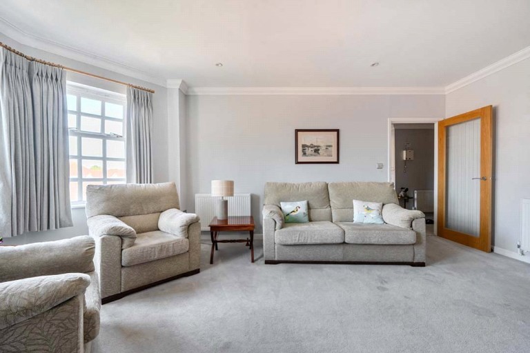 Images for Castle Village, Berkhamsted, Hertfordshire