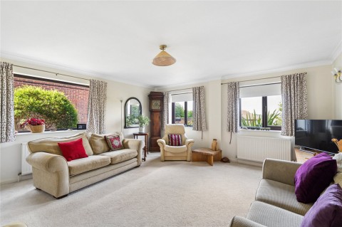 Click the photo for more details of Chesham, Buckinghamshire