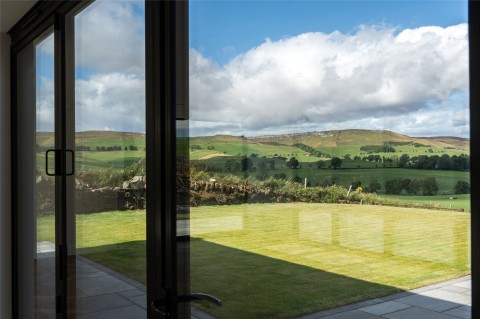 Click the photo for more details of Coupar Angus Road, By Lundie
