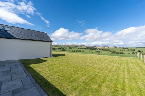 Click the photo for more details of Coupar Angus Road, By Lundie