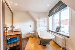 Images for Star, Glenrothes, Fife