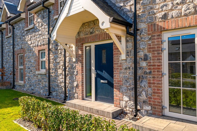Click the photo for more details of Torr Road, Bridge Of Weir, Renfrewshire