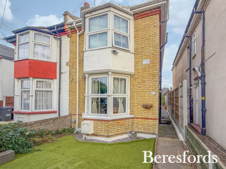 Click the photo for more details of South Ockendon, Essex